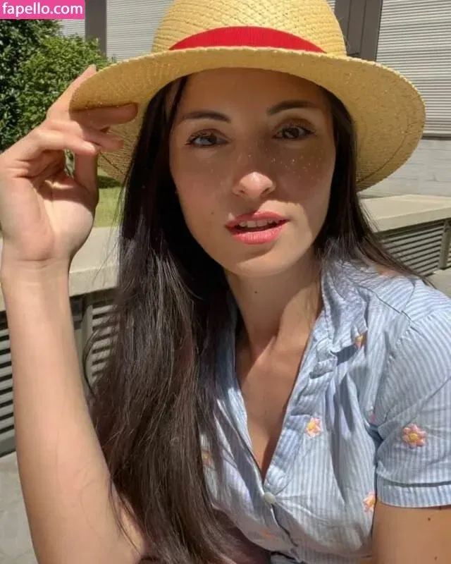 Kafkanya / danilacattani Onlyfans Photo Gallery 