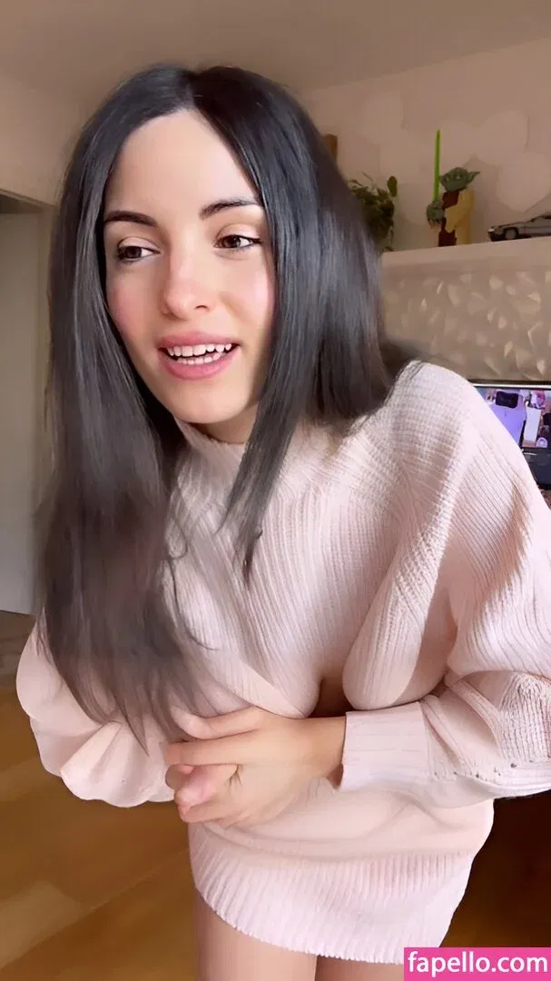 Kafkanya / danilacattani Onlyfans Photo Gallery 