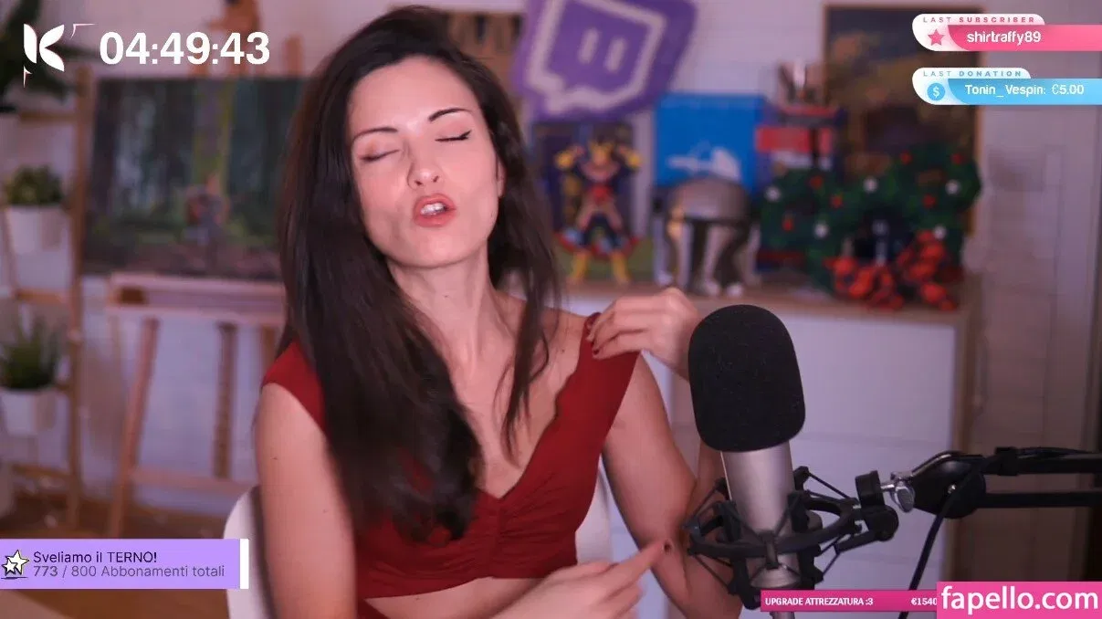 Kafkanya / danilacattani Onlyfans Photo Gallery 