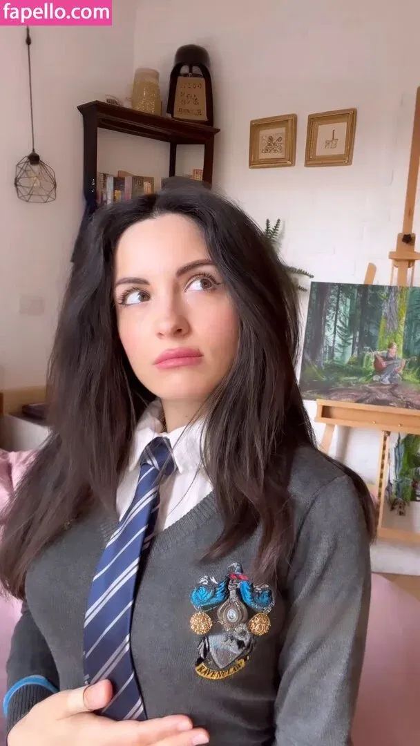 Kafkanya / danilacattani Onlyfans Photo Gallery 