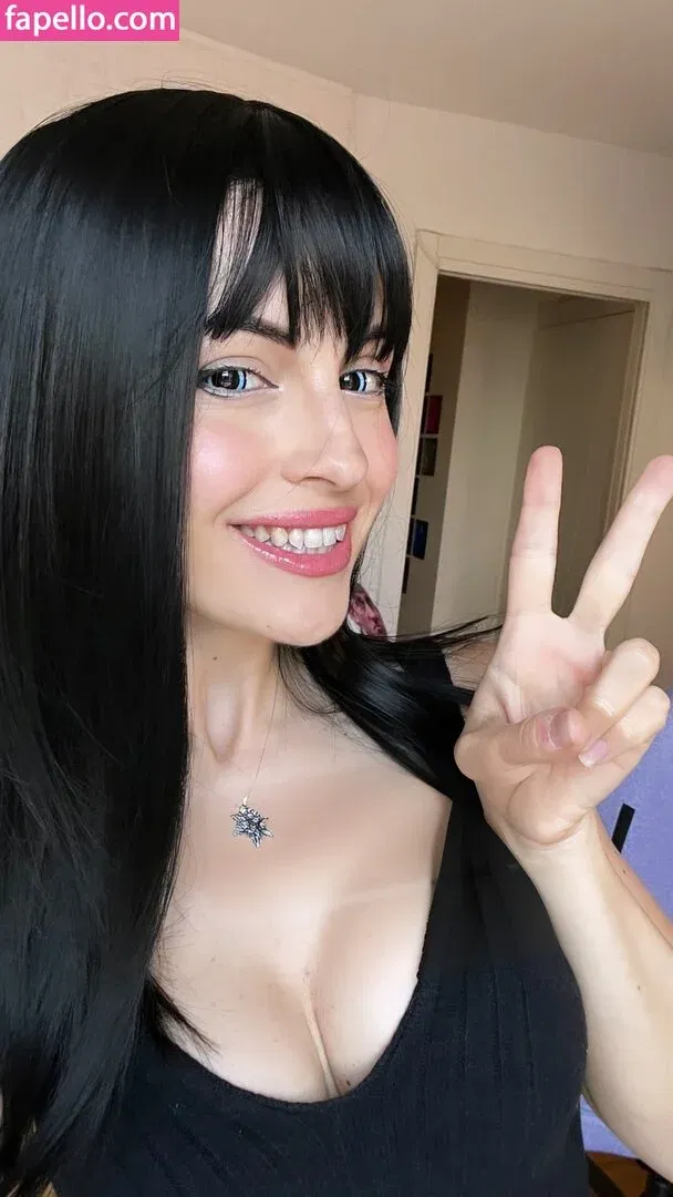 Kafkanya / danilacattani Onlyfans Photo Gallery 