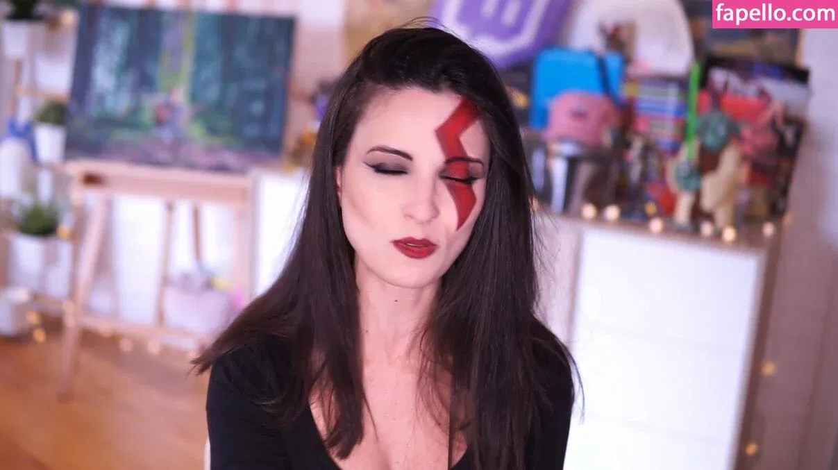 Kafkanya / danilacattani Onlyfans Photo Gallery 