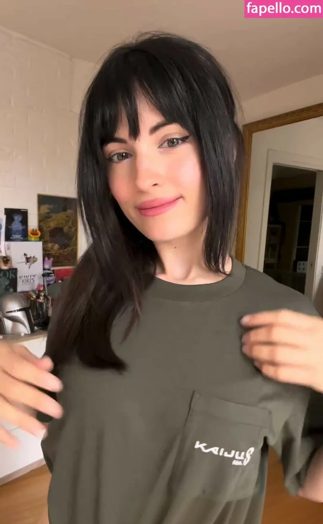 Kafkanya / danilacattani Onlyfans Photo Gallery 