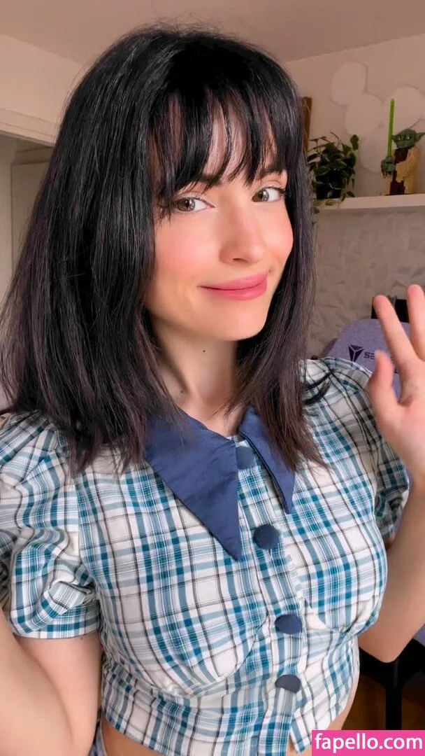 Kafkanya / danilacattani Onlyfans Photo Gallery 