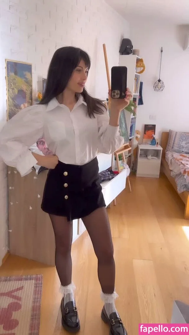 Kafkanya / danilacattani Onlyfans Photo Gallery 