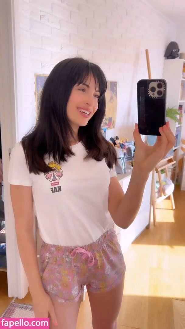 Kafkanya / danilacattani Onlyfans Photo Gallery 