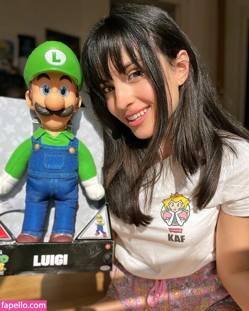 Kafkanya / danilacattani Onlyfans Photo Gallery 