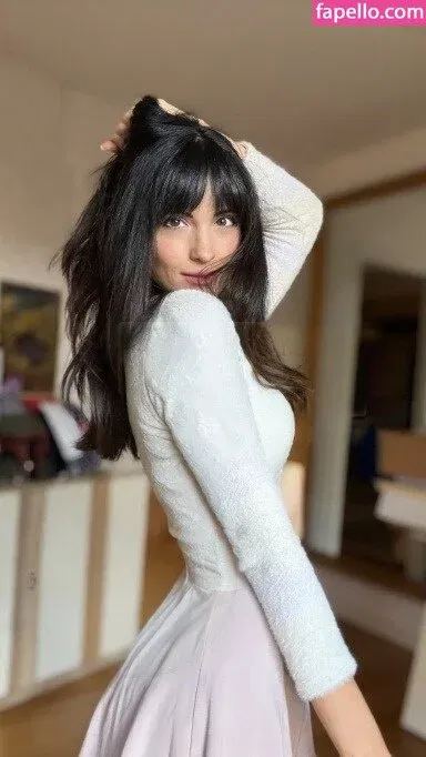 Kafkanya / danilacattani Onlyfans Photo Gallery 