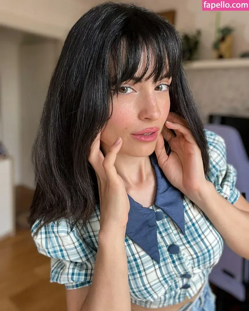 Kafkanya / danilacattani Onlyfans Photo Gallery 