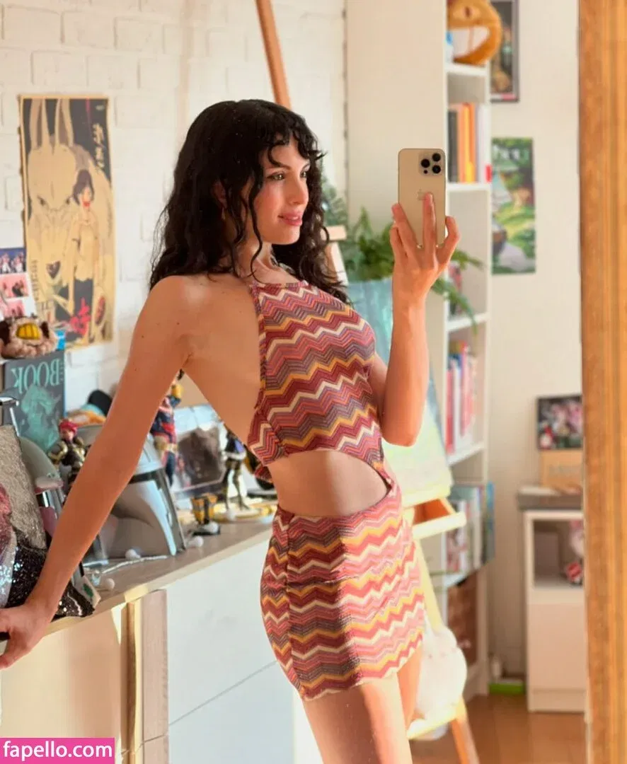 Kafkanya / danilacattani Onlyfans Photo Gallery 