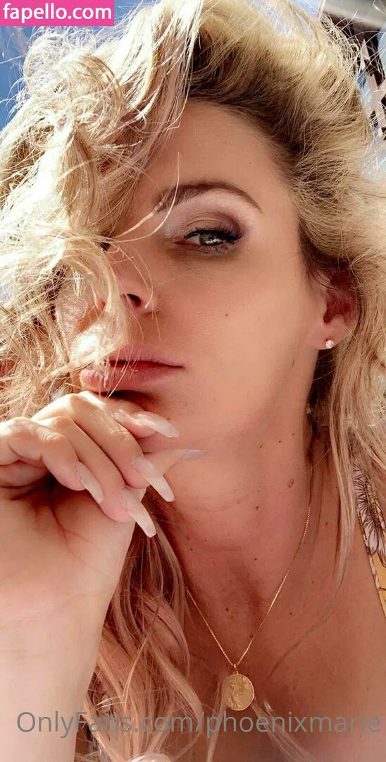 itzphxmarie / phoenixmarie Onlyfans Photo Gallery 