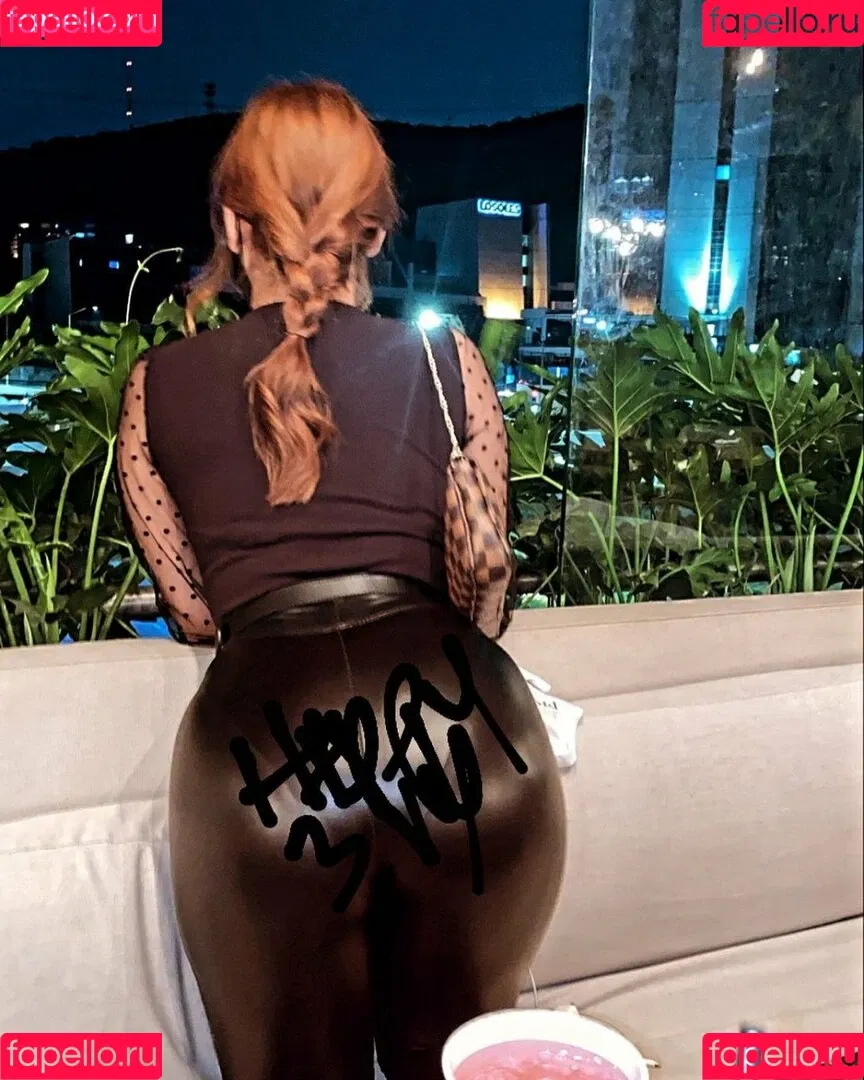 Arely Walle / alewalle / arelywalle / vl.santoro Onlyfans Photo Gallery 