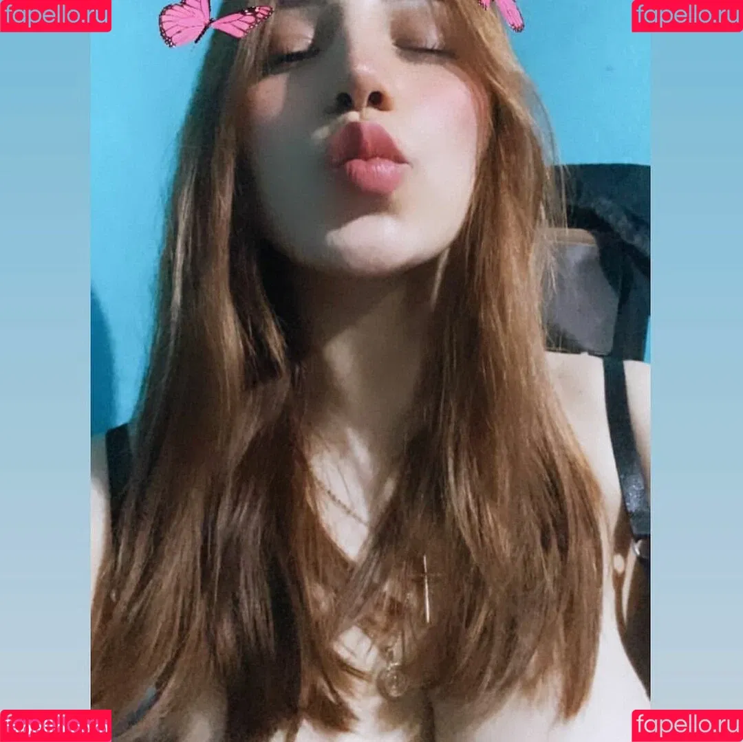 Arely Walle / alewalle / arelywalle / vl.santoro Onlyfans Photo Gallery 