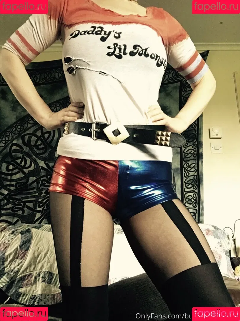 bustygeek / bustygeek11free Onlyfans Photo Gallery 