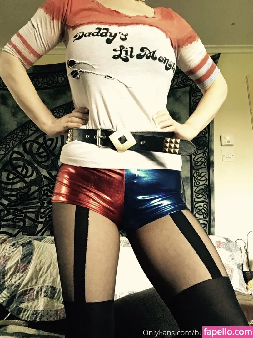 bustygeek / bustygeek11free Onlyfans Photo Gallery 