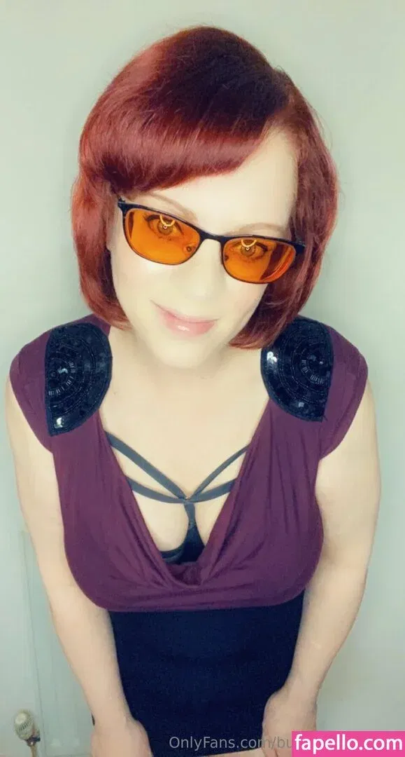 bustygeek / bustygeek11free Onlyfans Photo Gallery 