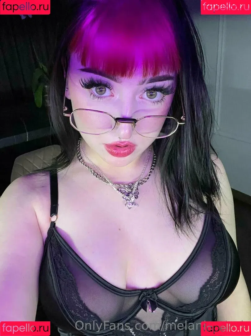 melanie_dark / melanie_dark.mel Onlyfans Photo Gallery 