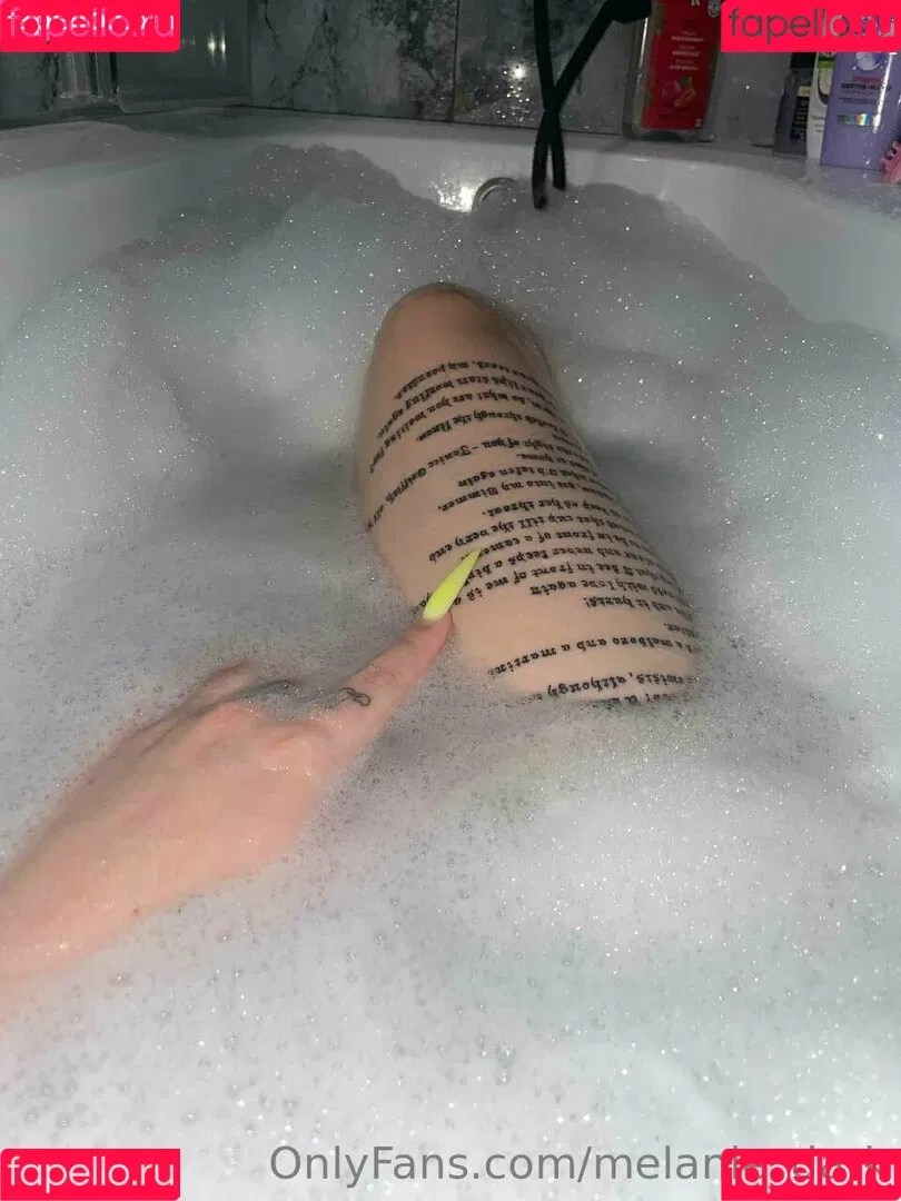 melanie_dark / melanie_dark.mel Onlyfans Photo Gallery 