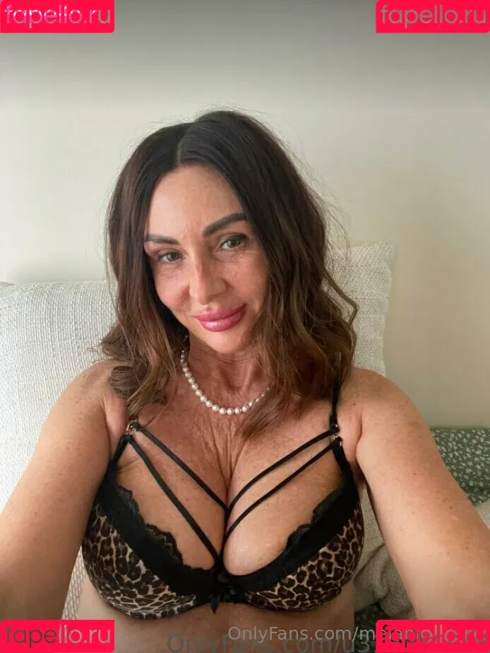 melanie_dark / melanie_dark.mel Onlyfans Photo Gallery 