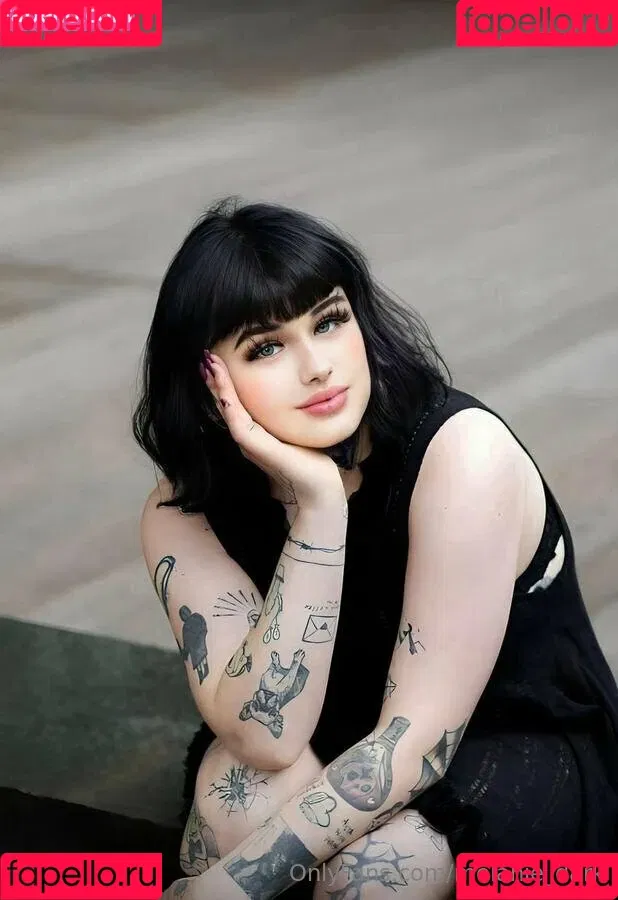 melanie_dark / melanie_dark.mel Onlyfans Photo Gallery 