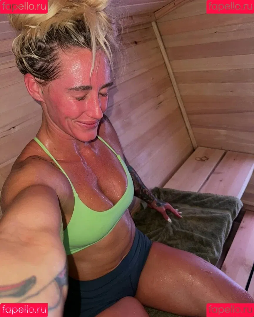 Danielle Brandon / daniellebrandon7 Onlyfans Photo Gallery 