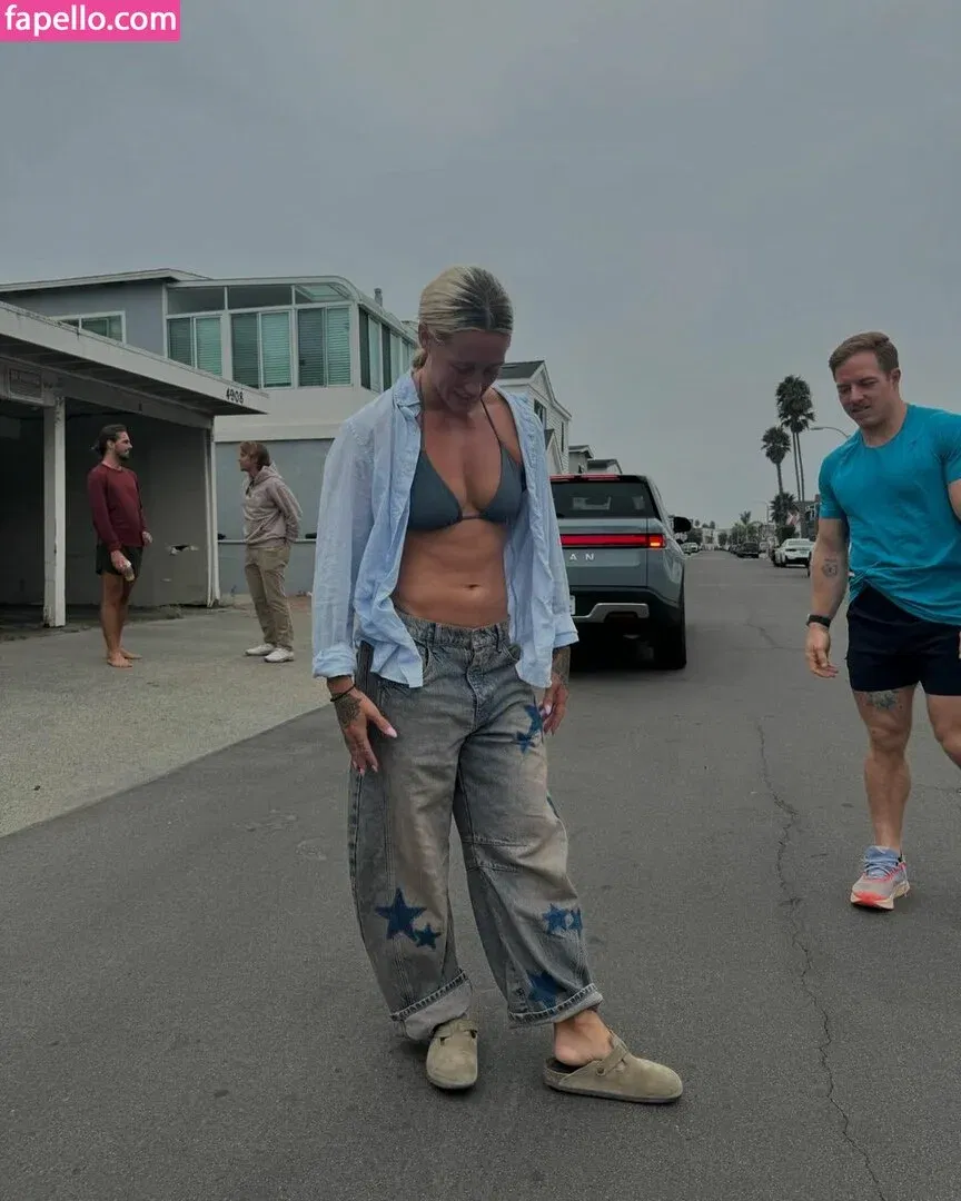 Danielle Brandon / daniellebrandon7 Onlyfans Photo Gallery 