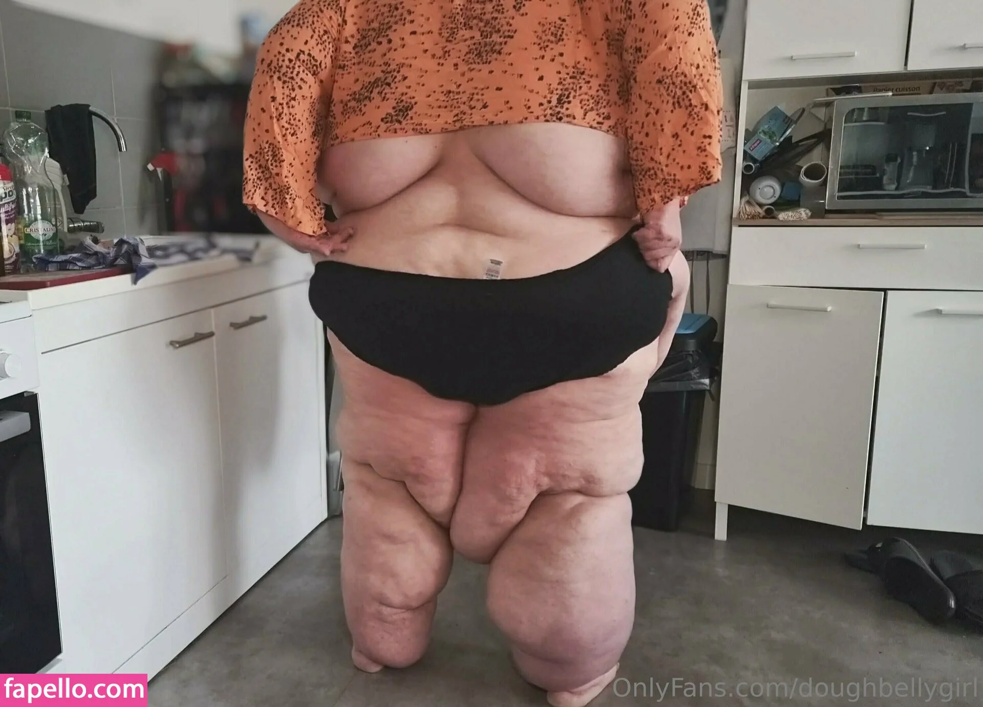 dough.belly / doughbellygirl Onlyfans Photo Gallery 