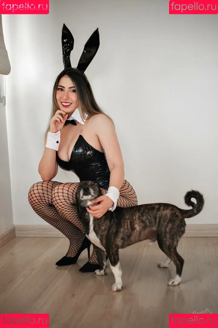 Danielle Vedovelli / Danievedo Onlyfans Photo Gallery 