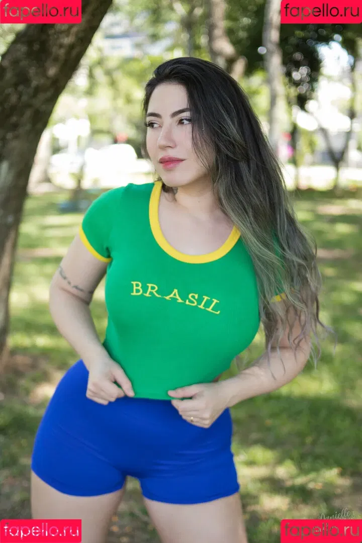 Danielle Vedovelli / Danievedo Onlyfans Photo Gallery 