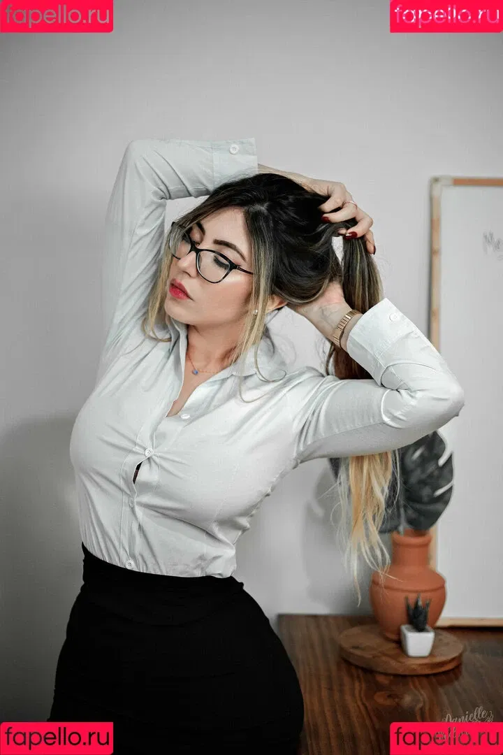 Danielle Vedovelli / Danievedo Onlyfans Photo Gallery 