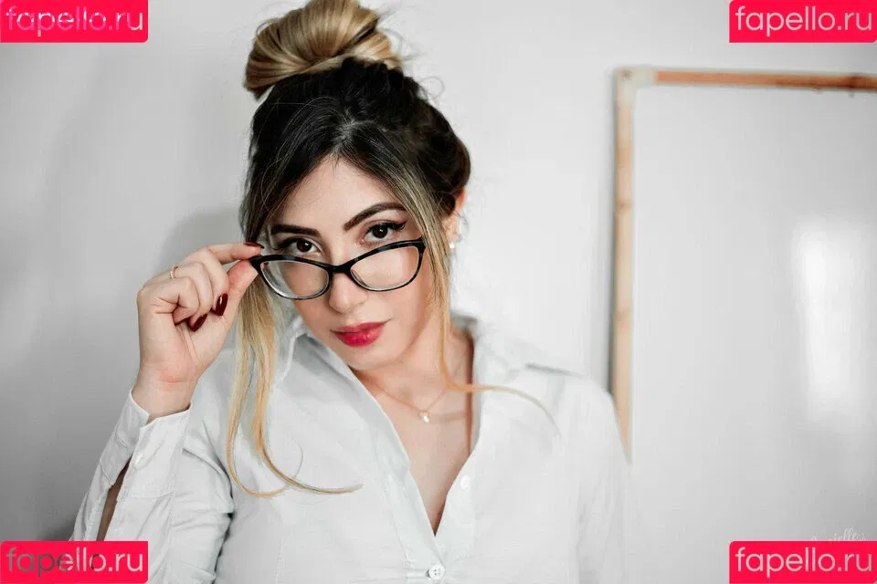 Danielle Vedovelli / Danievedo Onlyfans Photo Gallery 