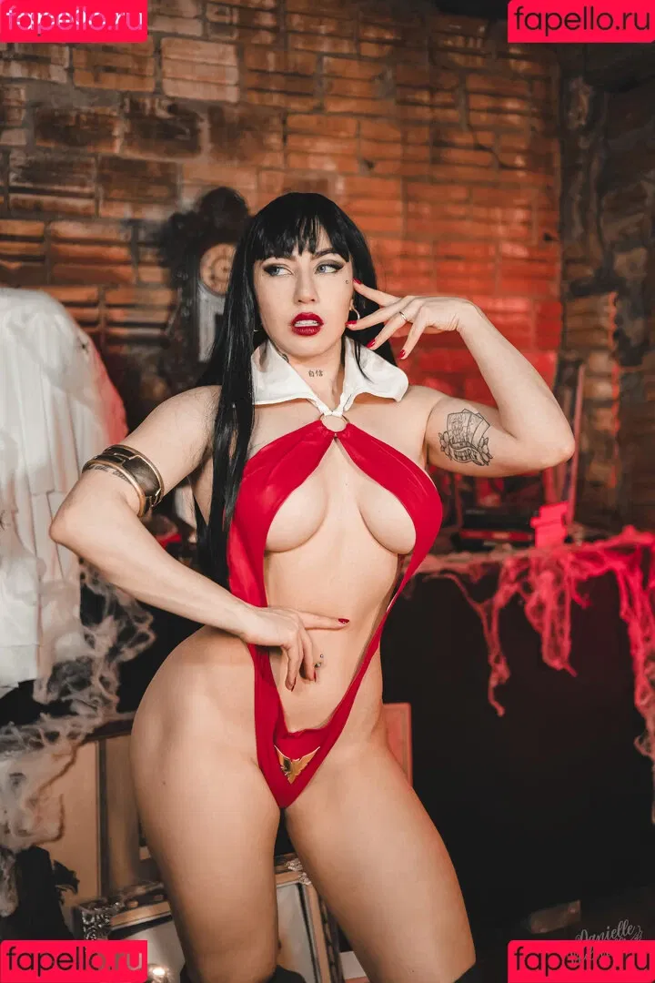 Danielle Vedovelli / Danievedo Onlyfans Photo Gallery 