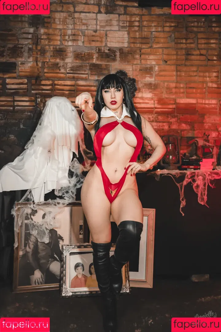 Danielle Vedovelli / Danievedo Onlyfans Photo Gallery 