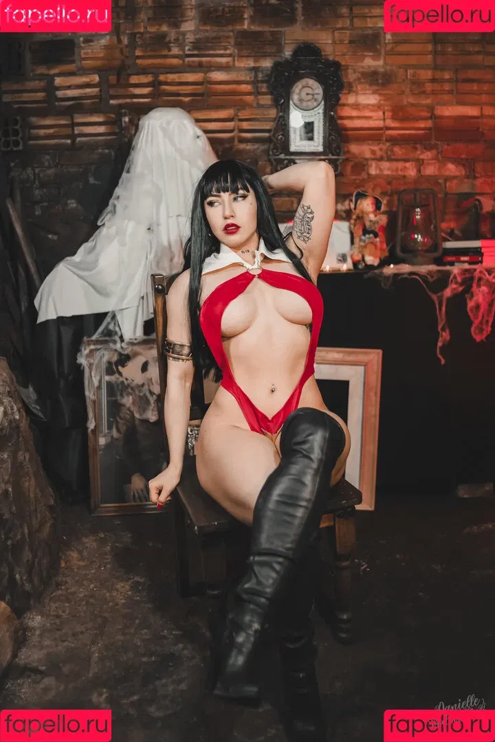 Danielle Vedovelli / Danievedo Onlyfans Photo Gallery 