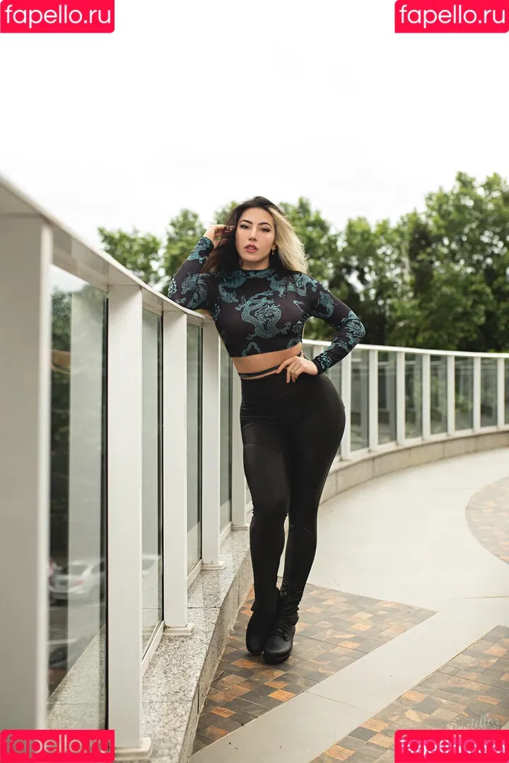 Danielle Vedovelli / Danievedo Onlyfans Photo Gallery 