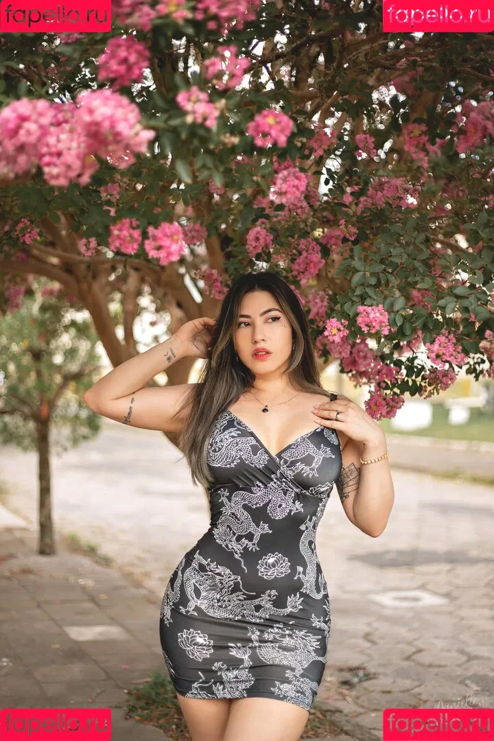 Danielle Vedovelli / Danievedo Onlyfans Photo Gallery 