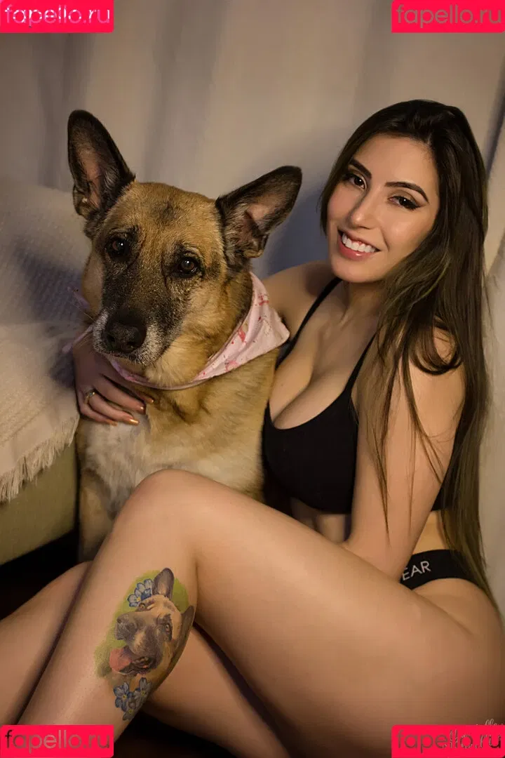Danielle Vedovelli / Danievedo Onlyfans Photo Gallery 