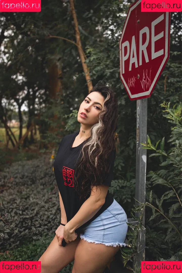 Danielle Vedovelli / Danievedo Onlyfans Photo Gallery 