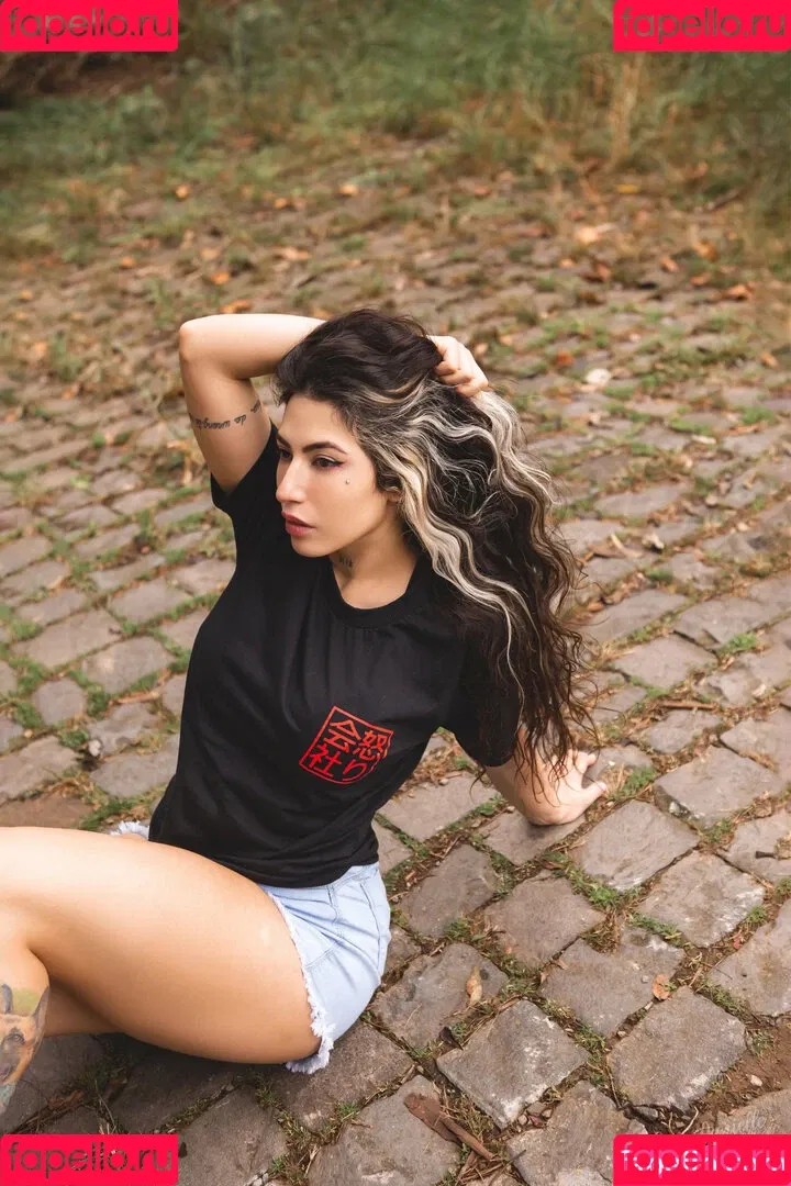 Danielle Vedovelli / Danievedo Onlyfans Photo Gallery 