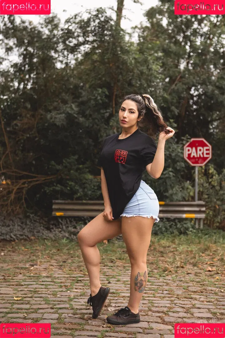 Danielle Vedovelli / Danievedo Onlyfans Photo Gallery 