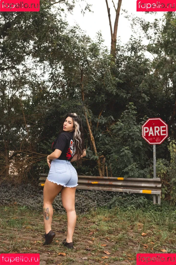 Danielle Vedovelli / Danievedo Onlyfans Photo Gallery 