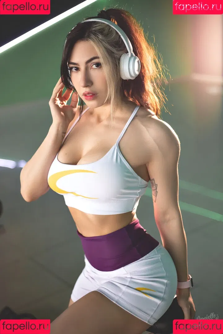 Danielle Vedovelli / Danievedo Onlyfans Photo Gallery 