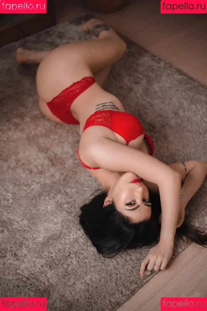 Danielle Vedovelli / Danievedo Onlyfans Photo Gallery 
