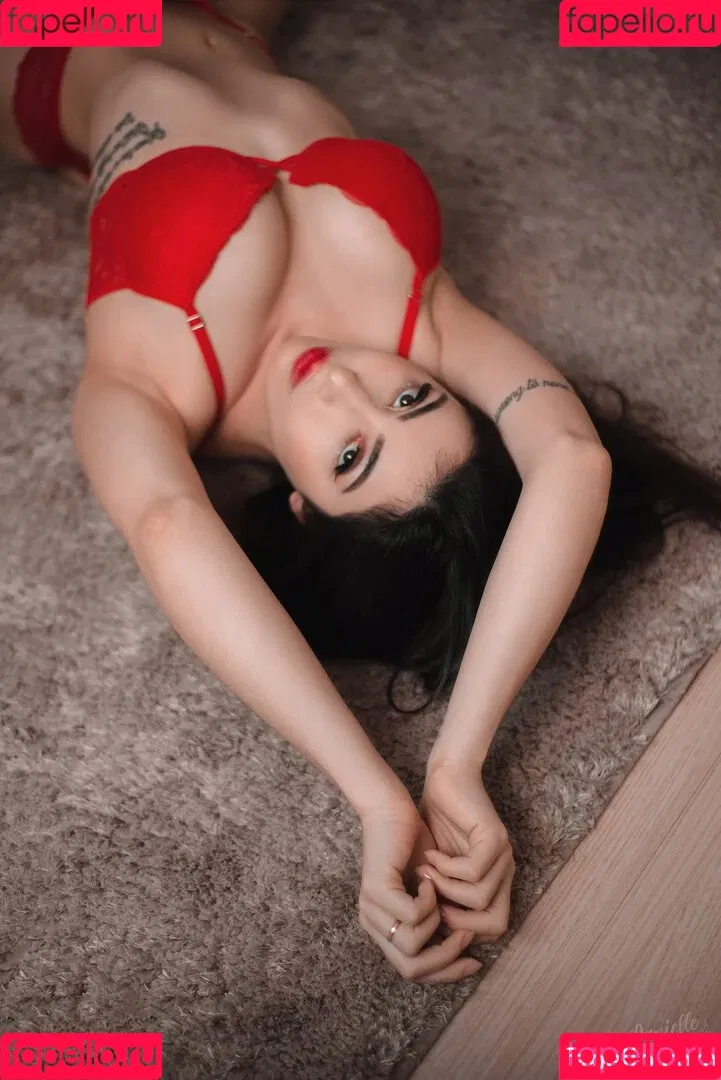 Danielle Vedovelli / Danievedo Onlyfans Photo Gallery 