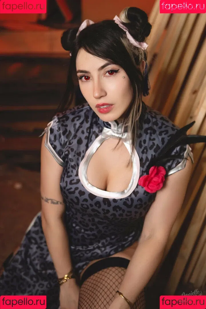 Danielle Vedovelli / Danievedo Onlyfans Photo Gallery 