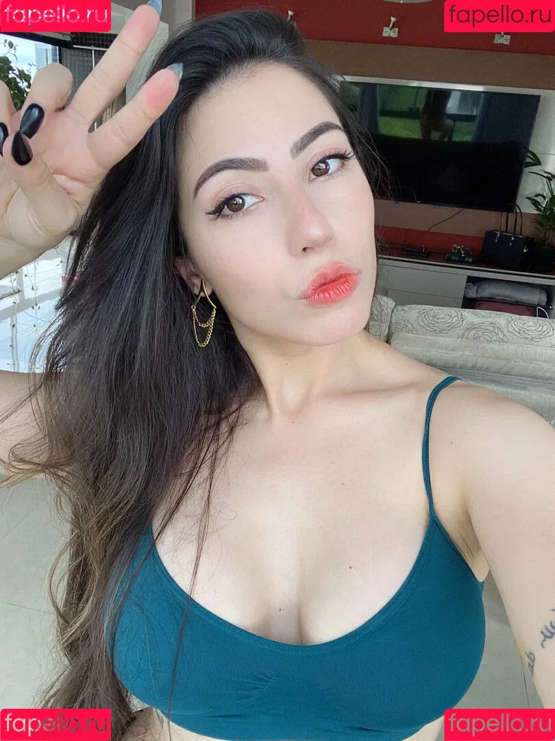 Danielle Vedovelli / Danievedo Onlyfans Photo Gallery 