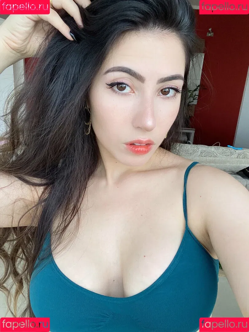Danielle Vedovelli / Danievedo Onlyfans Photo Gallery 