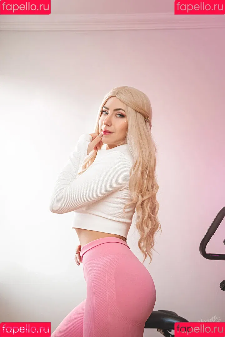 Danielle Vedovelli / Danievedo Onlyfans Photo Gallery 