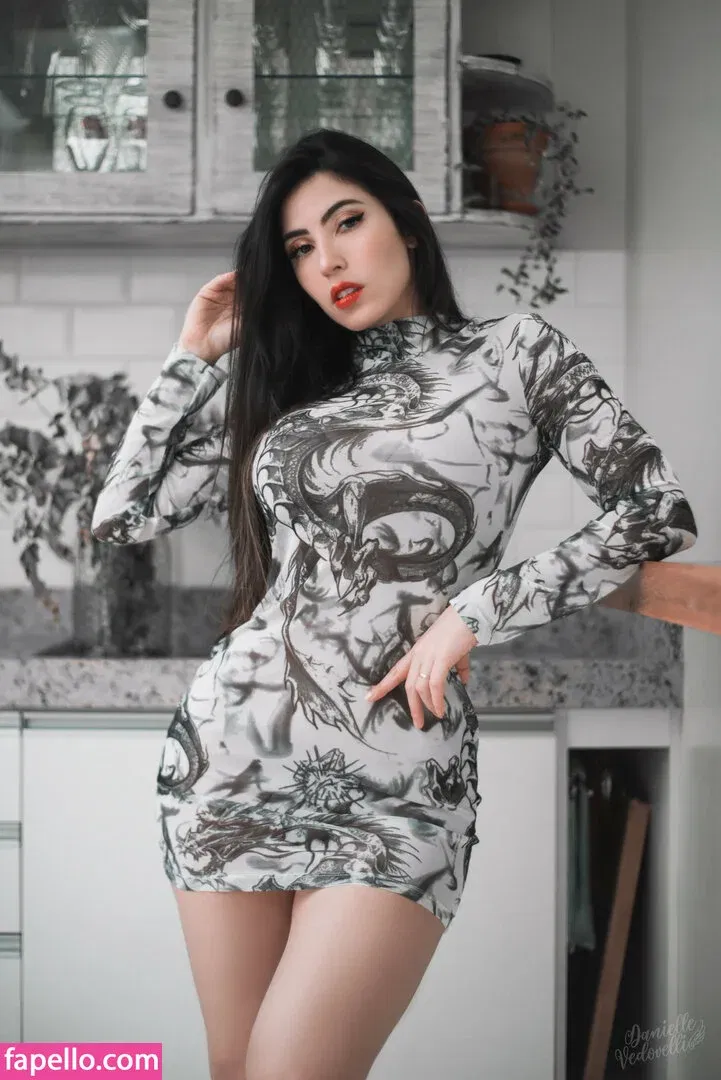 Danielle Vedovelli / Danievedo Onlyfans Photo Gallery 