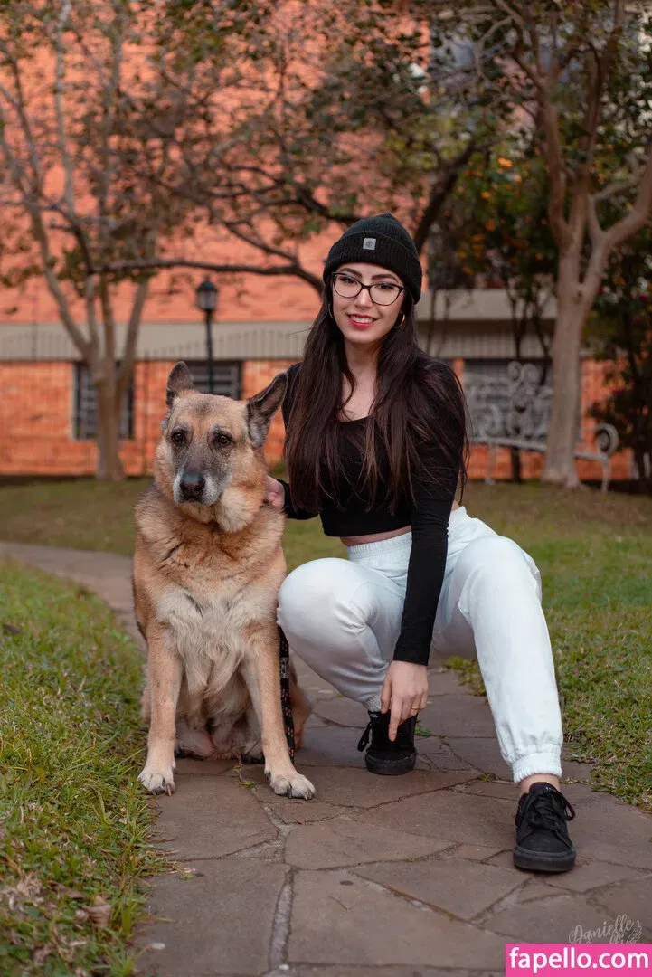 Danielle Vedovelli / Danievedo Onlyfans Photo Gallery 